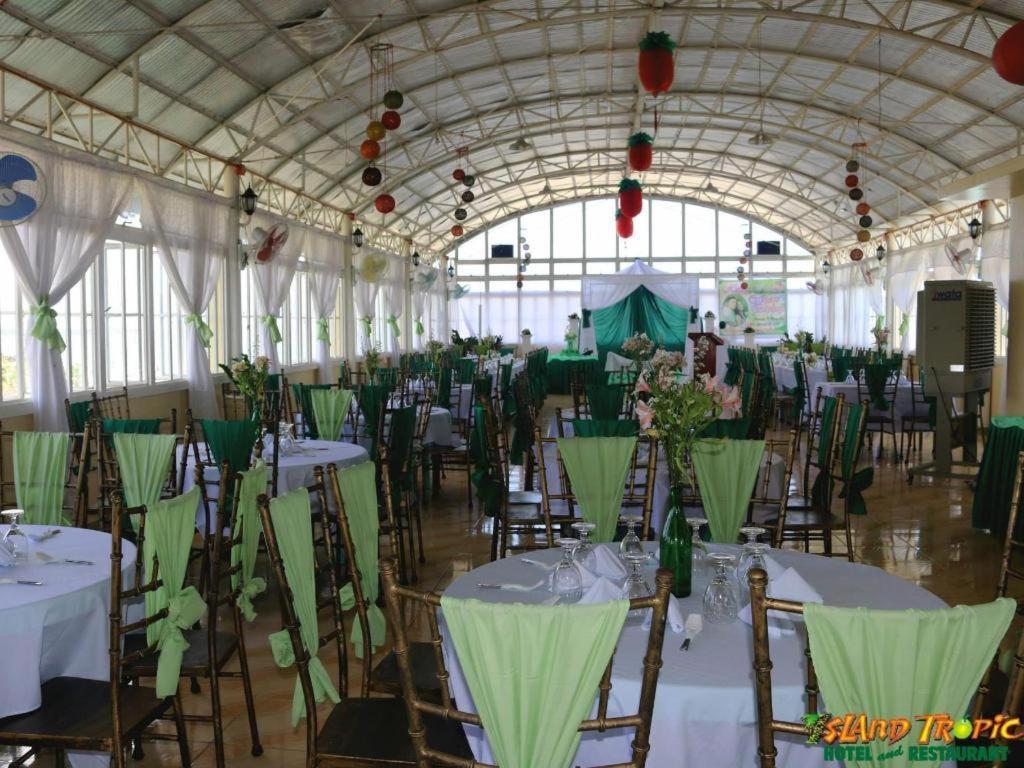 Island Tropic Hotel And Restaurant Alaminos Kültér fotó